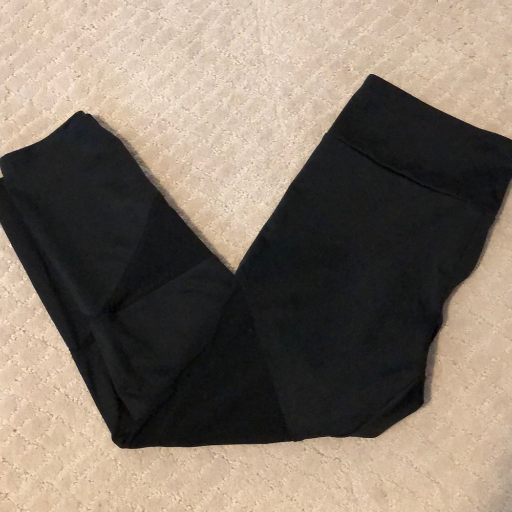 Forever 21 Medium Cropped Leggings